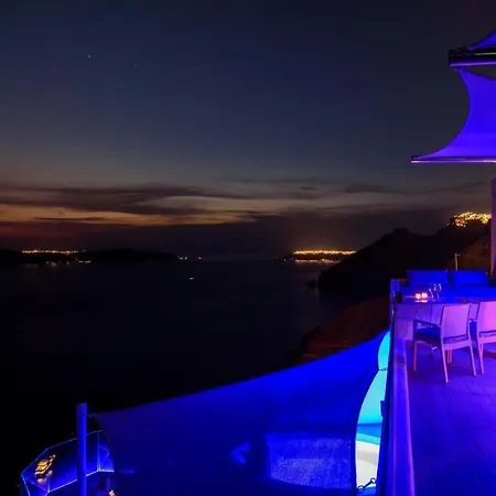 Deep Blue Willa Fira (Santorini)