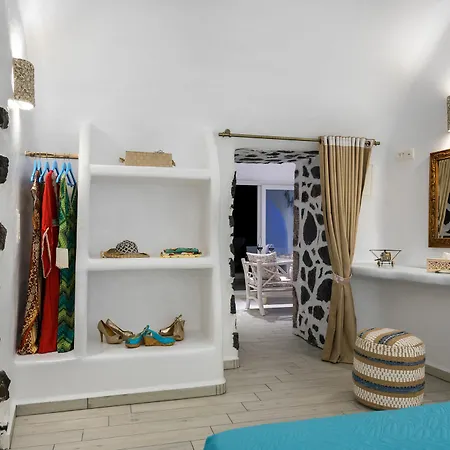 Deep Blue Villa *