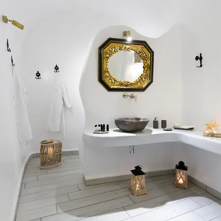 Deep Blue Villa Fira (Santorini)