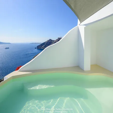 Deep Blue * Fira (Santorini)