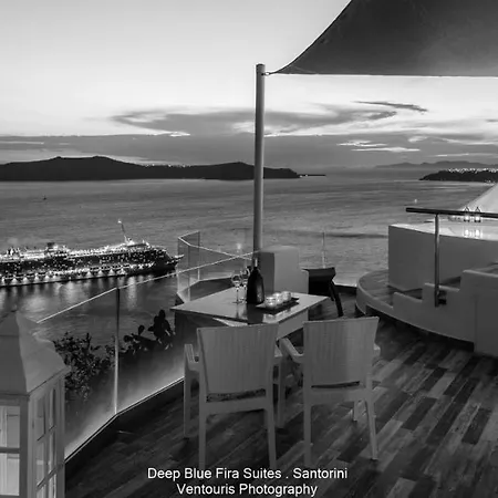 Deep Blue * Fira (Santorini)
