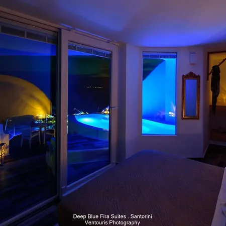 Deep Blue Fira (Santorini)