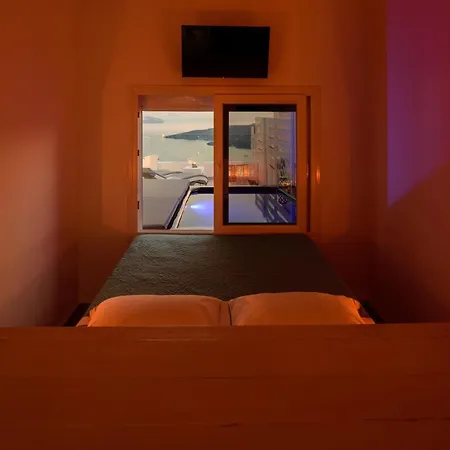 Deep Blue Vila