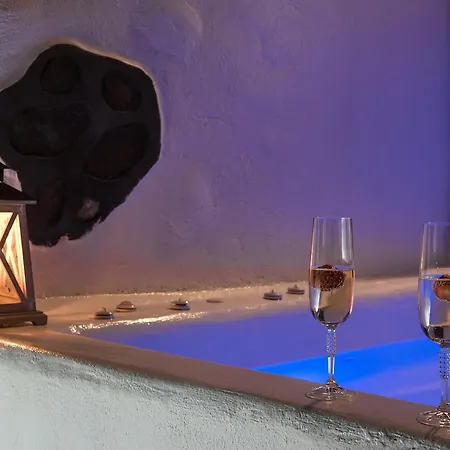 Deep Blue Villa Fira (Santorini)