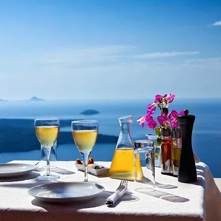 Deep Blue * Fira (Santorini)