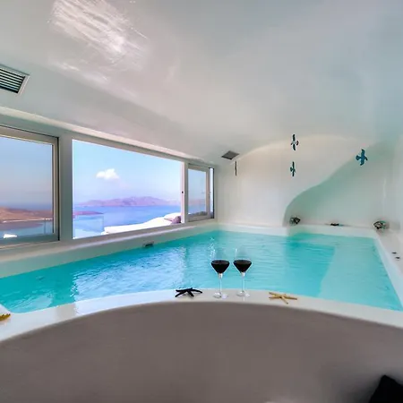 Deep Blue * Fira (Santorini)