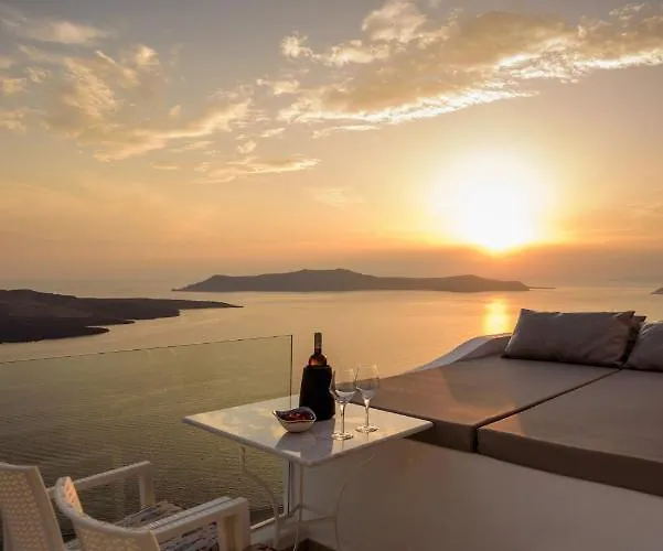 Deep Blue Villa Fira (Santorini)