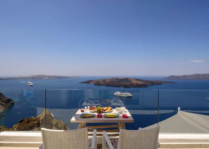 Deep Blue Fira (Santorini)